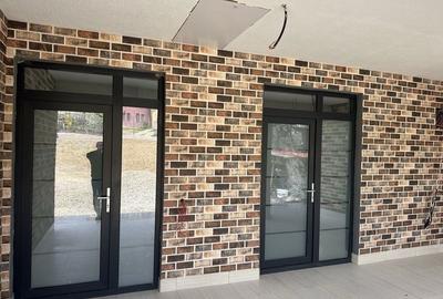 Casă cu 3 camere în Răzvad - 4
