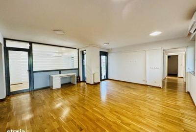 Apartament cu 5 camere în Nord - 12