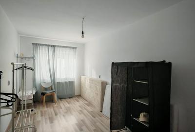 Casă cu 4 camere cu Teren 70 Mp în Central - 11