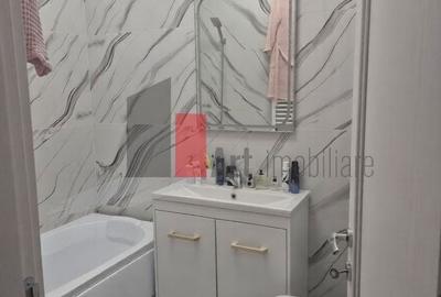 Apartament cu 3 camere decomandat, mobilat în Roșu - 2