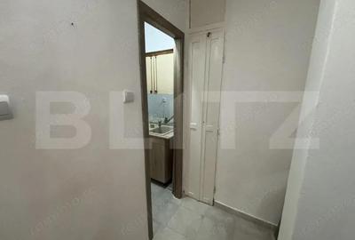 Garsoniera de vanzare, 26 mp, etajul 3, zona Bradet - 2