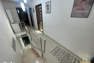 Casă cu 5 camere decomandat cu Piscina în Sântandrei - 16
