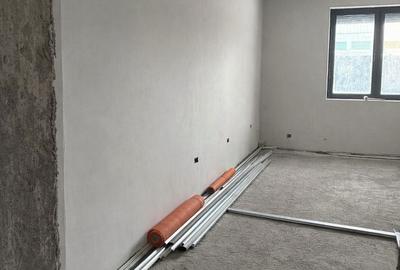 Spațiu comercial, de 104 mp, în Central - 1