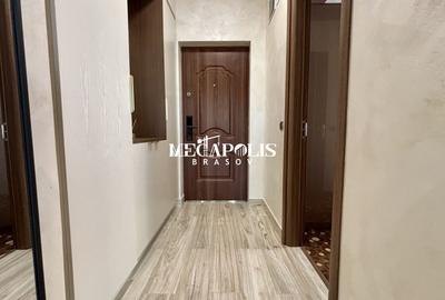Apartament cu 4 camere în Tractorul - 27