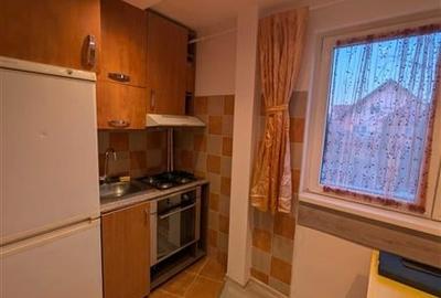 Garsoniera zona Tractorul - 2