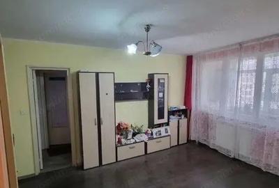 Apartament cu 2 camere semidecomandat în Micro 16 - 2