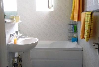 Apartament cu 2 camere decomandat în Capitol - 10