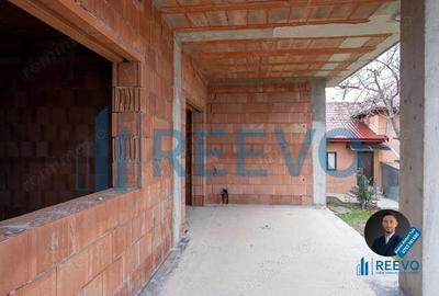 Casă cu Teren 1051 Mp în Central - 14