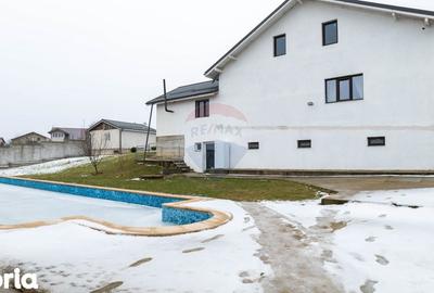 Casă cu Teren 2000 Mp în Joița - 14