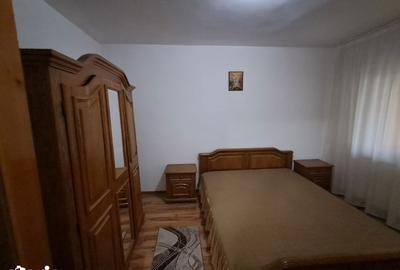 Apartament cu 3 camere în Central - 1