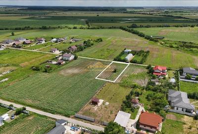 Teren Construcții intravilan de 1500 mp, în Căciulați - 2