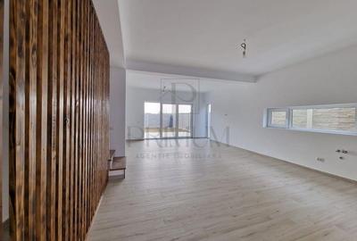 Duplex 4 camere  - locatie excelenta - personalizare interioara - 4