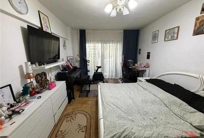 Apartament cu 2 camere decomandat în Brăilei - 7