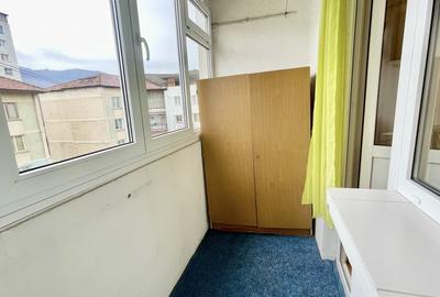 Apartament 3 camere decomandat langa scoala numarul 2 - 4