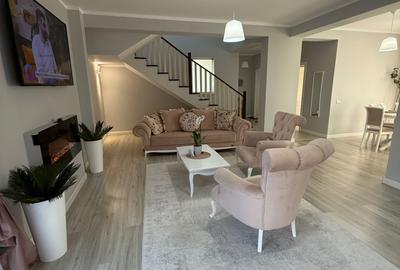 Casă cu 4 camere în Albina - 1