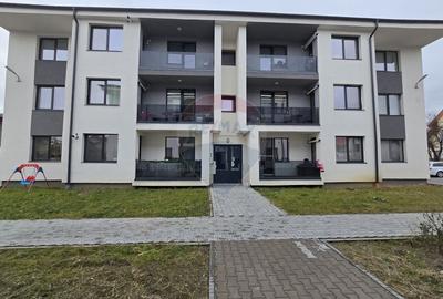 Apartament cu 3 camere de vanzare