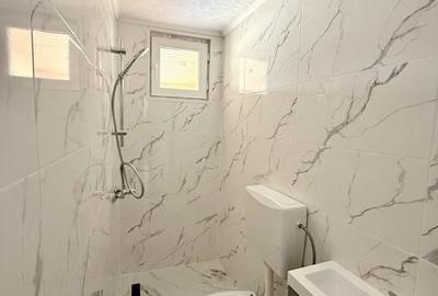 Casă cu 3 camere cu Teren 120 Mp în Central