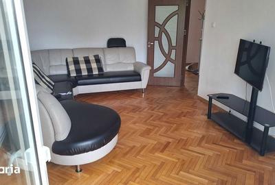Apartament cu 4 camere decomandat în Mărăști