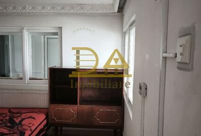 Garsonieră în Apărătorii Patriei