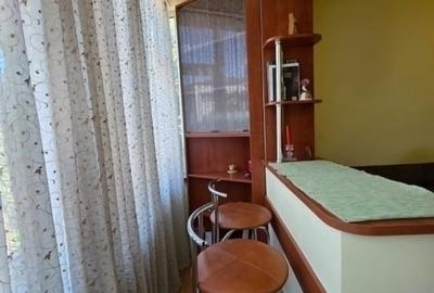 Apartament cu 4 camere semidecomandat în Tătărași - 4