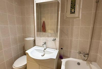 Apartament cu 3 camere decomandat în Lacul Tei - 11