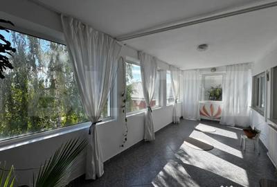 Casă cu 8 camere cu Teren 767 Mp în Central - 14