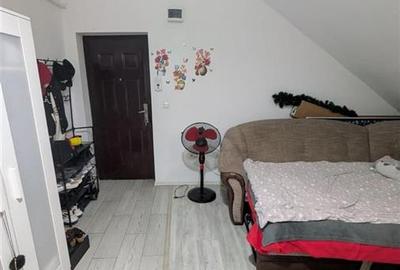 Alzza Real Estate  Apartament de vanzare Floresti, strada Eroilor, etaj 4, cu p - 6