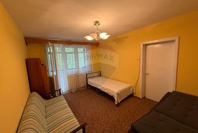 2 camere etaj 1 din 4, Calea Bucuresti,  Rotonda