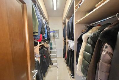 Casa - Damaroaia, Heerastrau, Expozitiei - 32