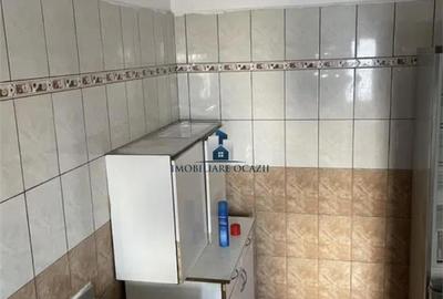 Apartament cu 3 camere decomandat în Giurgiului