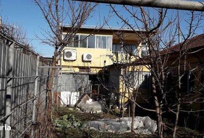 Casă cu 4 camere decomandat cu Teren 280 Mp în Central - 3