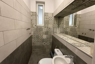 Casă individuală cu 9 camere cu Canalizare în Eminescu - 18