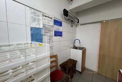 Spațiu comercial, de 35 mp, în Tractorul - 9