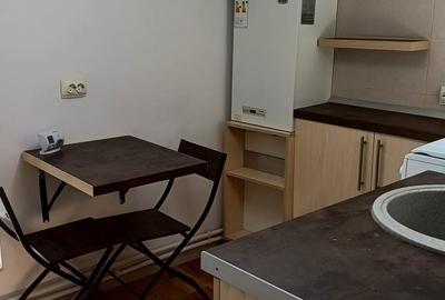 Apartament semidecomandat în Central - 1