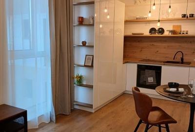 Apartament cu 2 camere decomandat în Central - 2