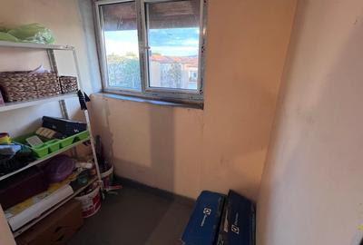 Apartament cu o camera de vanzare in zona Nufarul - Oradea - 10