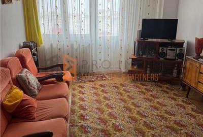 Apartament cu 3 camere decomandat, mobilat în 1 Decembrie - 1