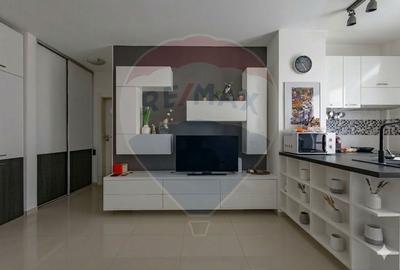 Apartament cu 2 camere semidecomandat, mobilat în Simion Bărnuțiu - 1