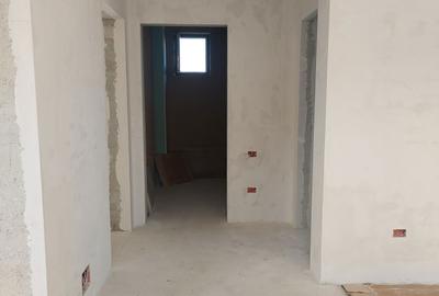 Casă cu 4 camere în Central - 4