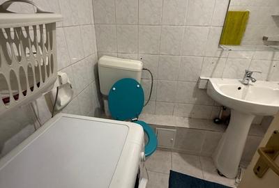 Decebal, Calarasi, Piata Muncii 5 minute metrou, bloc mixt - 1