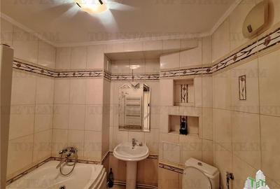 Apartament cu 3 camere semidecomandat în Ultracentral - 3