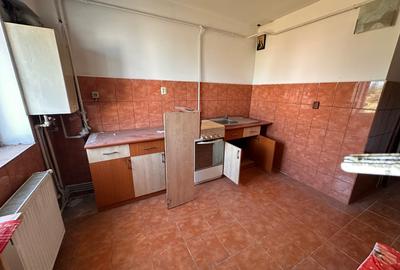 Apartament cu 2 camere decomandat în Central - 2