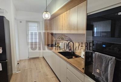 Apartament 3 camere nou | Zona Podu Roș