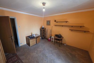 Titan, Prisaca Dornei, 10 minute metrou, langa parc Titanii Titan, Prisaca Dornei, 10 minute metrou, langa parc Titanii - 2