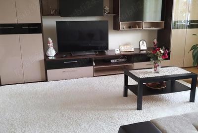 Casă cu 5 camere cu Teren 362 Mp în Malu Mare - 3