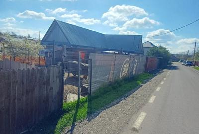 Casă cu 4 camere în Bălțați - 3