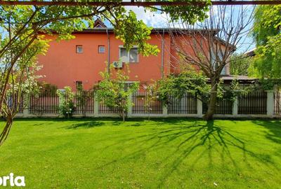 Casă cu 7 camere cu Teren 600 Mp în Central - 12