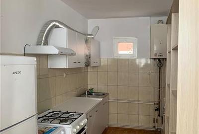 Casă individuală cu 4 camere cu Canalizare în Dâmbul Rotund - 3