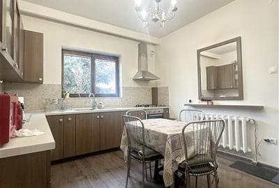 Casă individuală cu 6 camere cu Canalizare în Poiana - 8