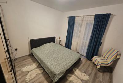 Apartament cu 2 camere decomandat, mobilat în Metalurgiei